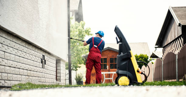 Fence Pressure Washing in Morrisonville, IL